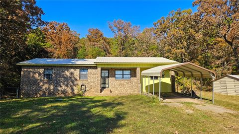 Photo of 10153 Crooked Pine Road, Dardanelle, AR 72834 (MLS # 1348392)
