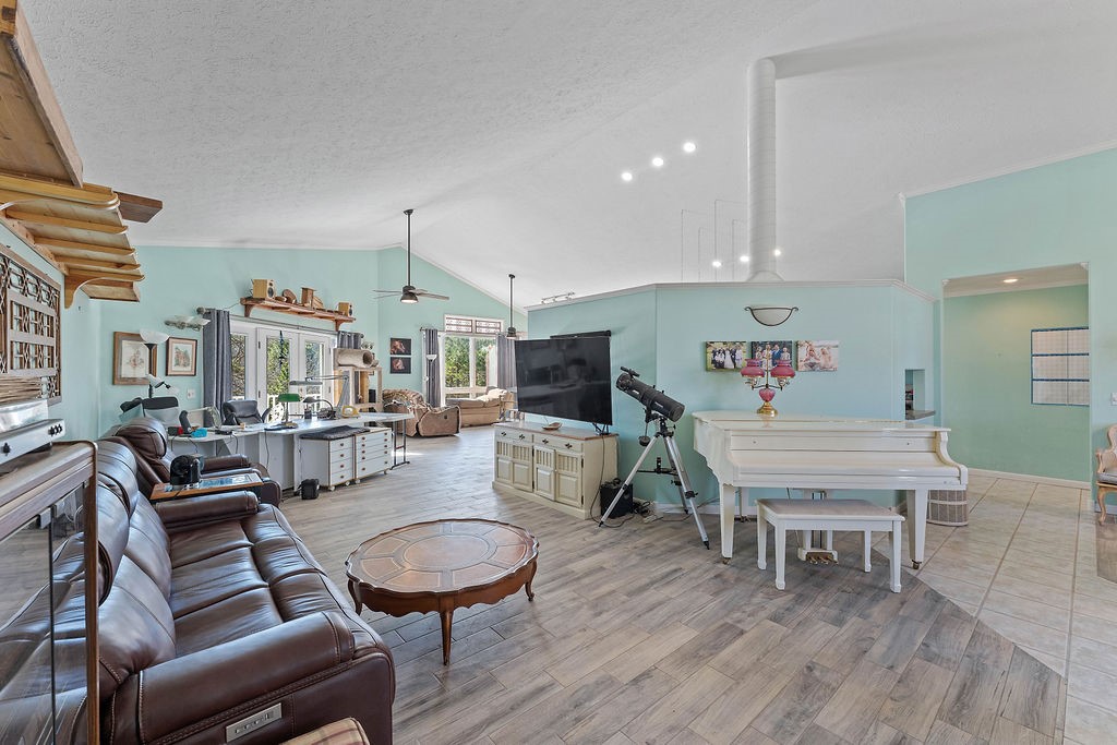 Lake Lucerne Estates Sub - Residential