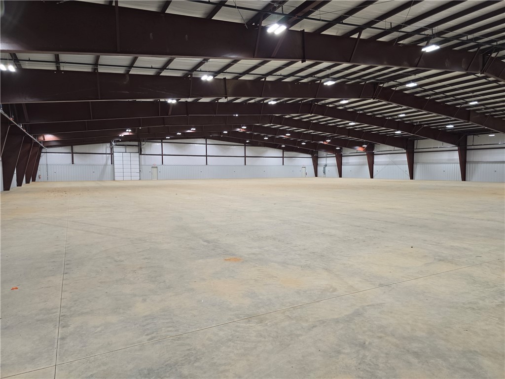 Nwa Indust Park - Commercial Lease