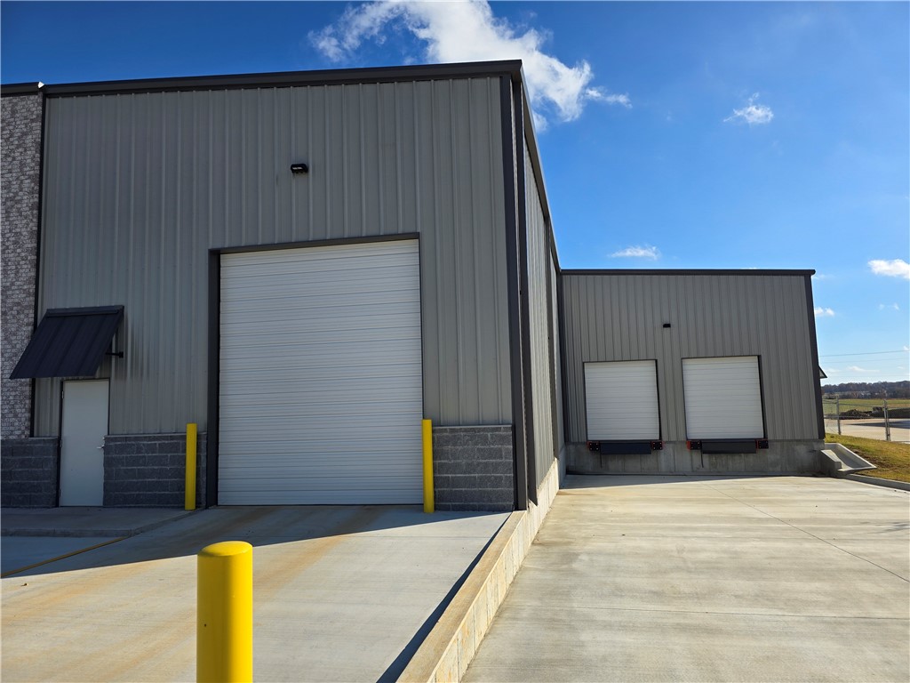 Nwa Indust Park - Commercial Lease