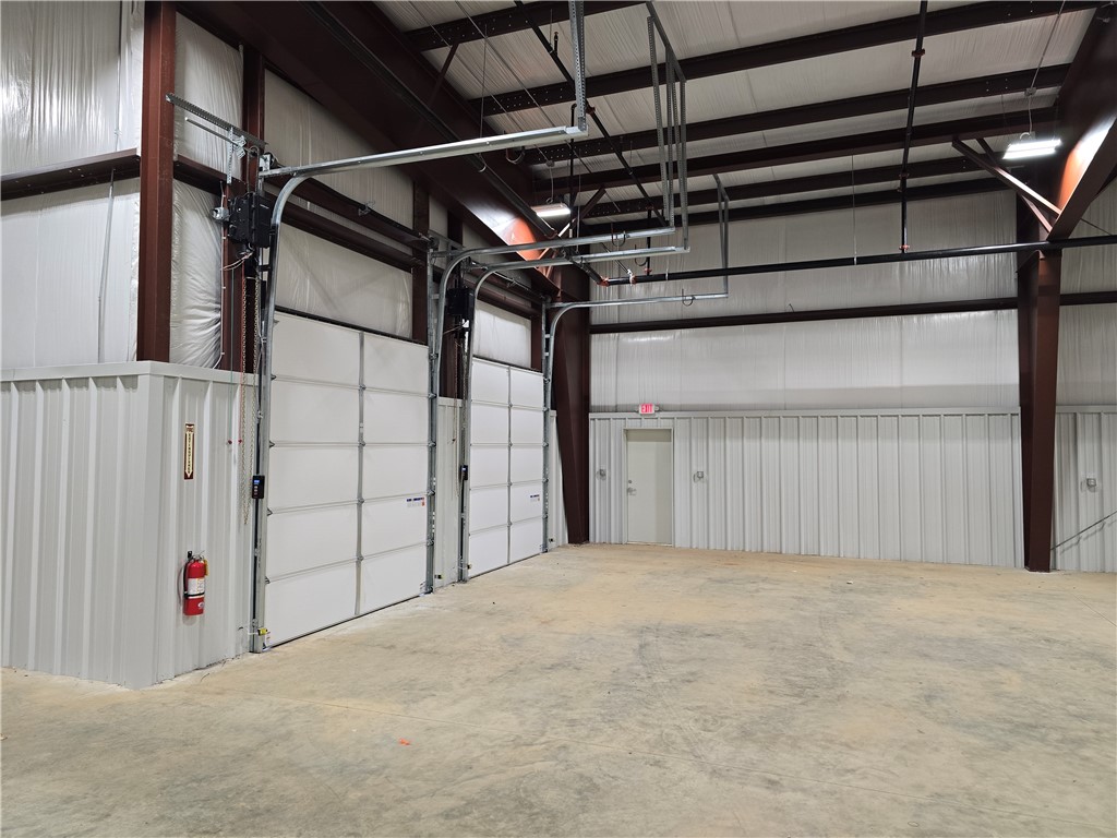 Nwa Indust Park - Commercial Lease