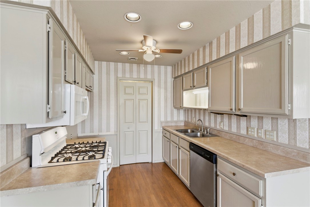 Olrich Acres Rogers - Residential