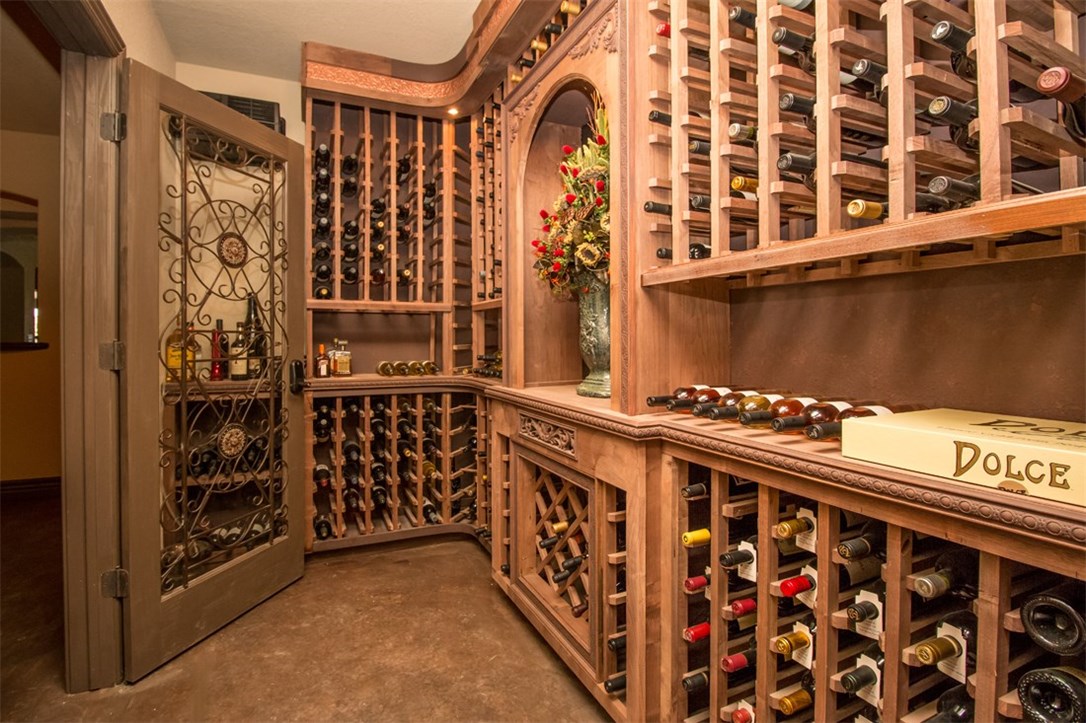 Churchill - Residential