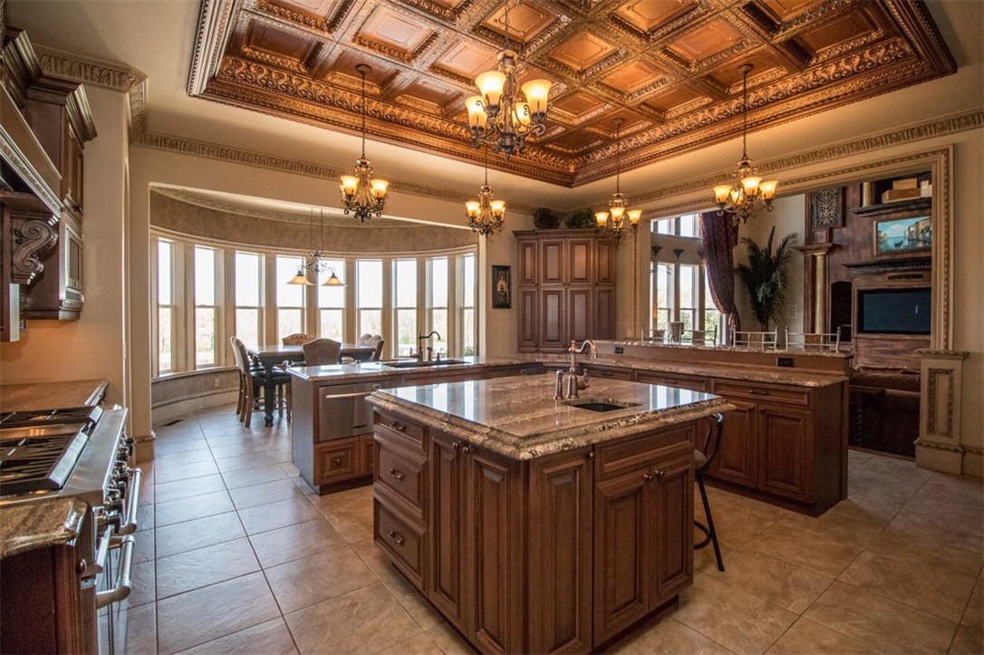 Churchill - Residential