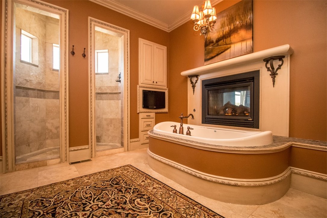 Churchill - Residential