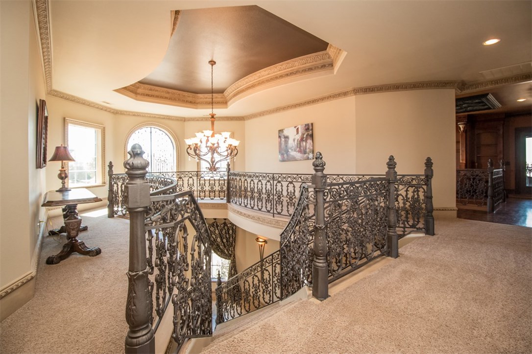 Churchill - Residential