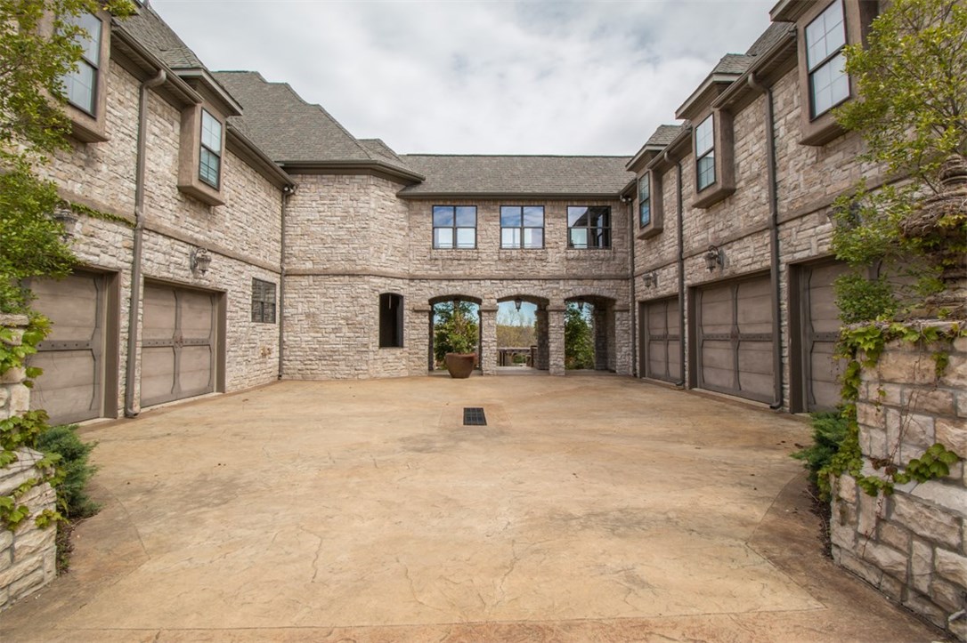 Churchill - Residential