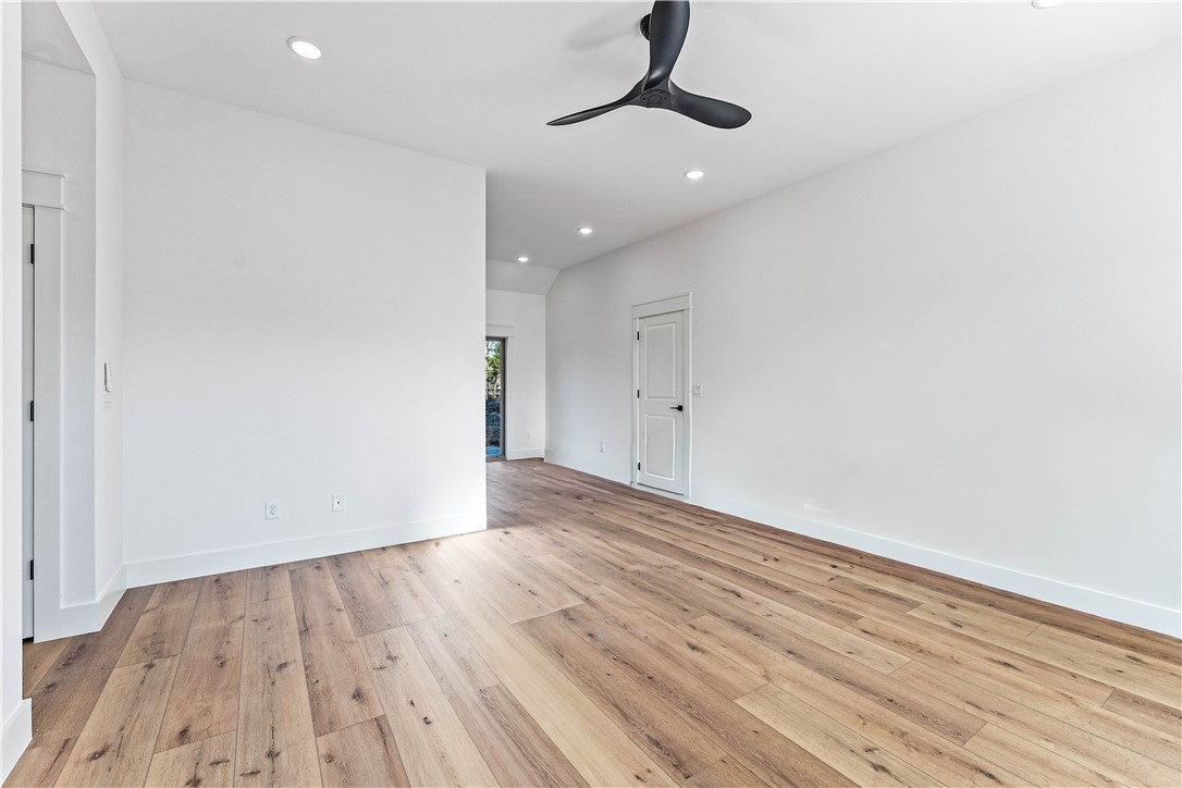 Newburgh Sub Bvv - Residential