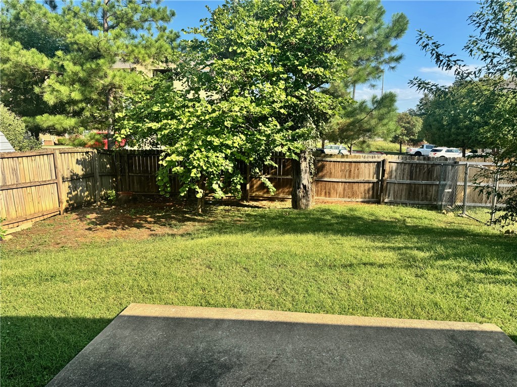 Holly Gardens Bentonville - Residential Lease