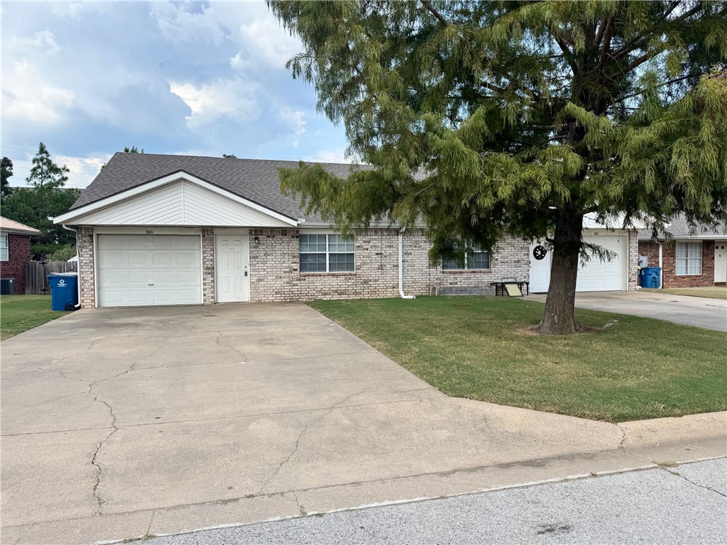 3 bedrooms/2 full baths/1 car garage. LVP flooring/Tile flooring- No carpet. Refrigerator included. Laundry access through garage. Convenient location to hwy, shopping, trail system and Bentonville Square. Fenced yard. Lawncare provided by homeowner. NO Animals. Nonsmoking environment. Homeowner holds a valid Arkansas Real Estate License.