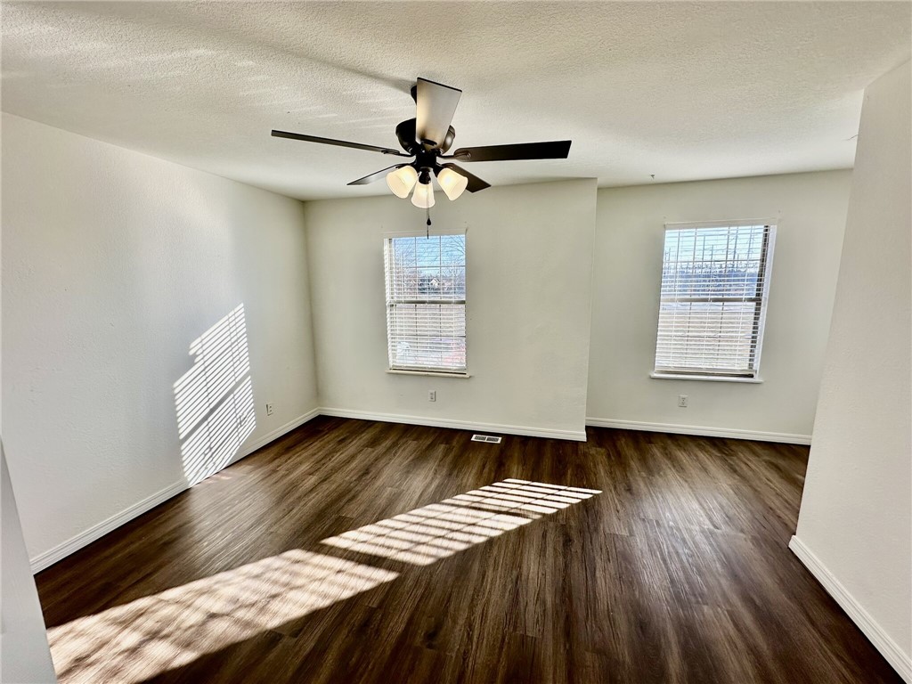 ELM TREE CENTER SUB-BENTONVILLE - Residential Lease