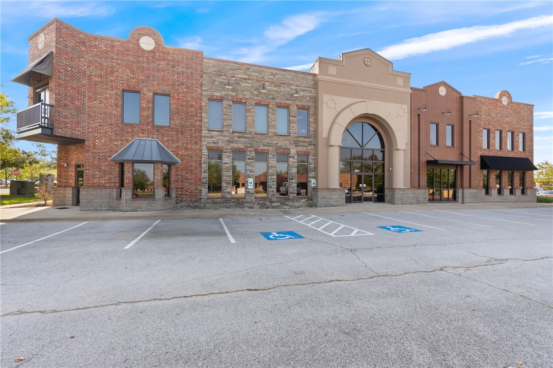Harber Meadows Ph Xxii - Commercial Lease