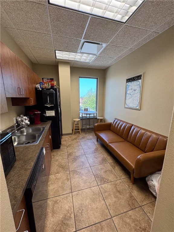 Harber Meadows Ph Xxii - Commercial Lease