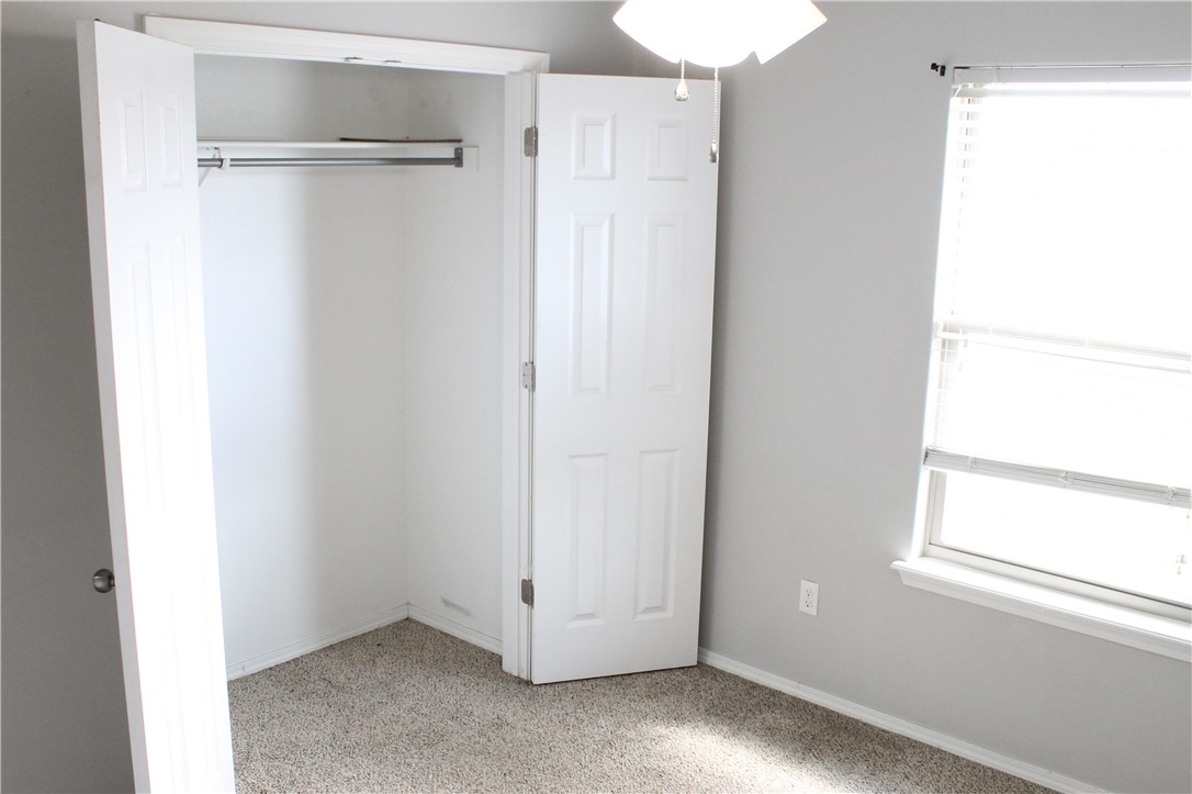 Kerelaw Castle Bentonville - Residential Lease