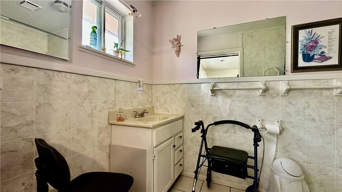 32-14-30 - Residential