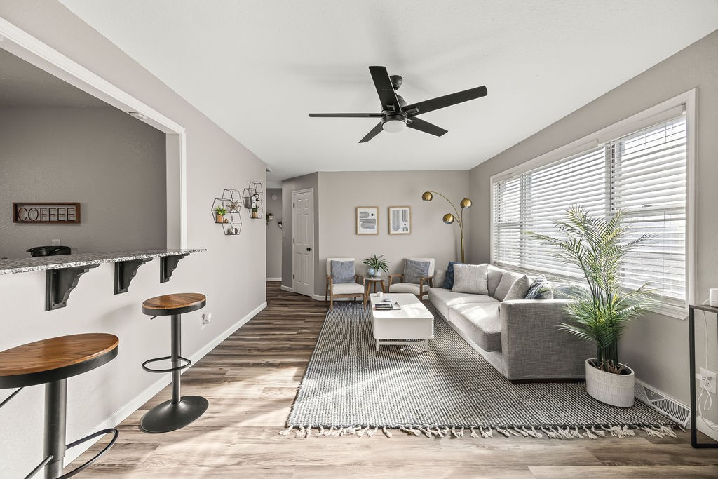 McGaugheys Orchard Add Rogers - Residential