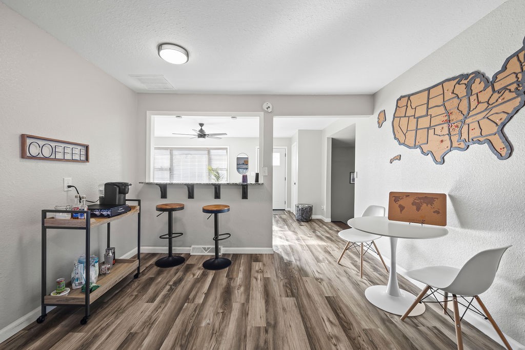 McGaugheys Orchard Add Rogers - Residential