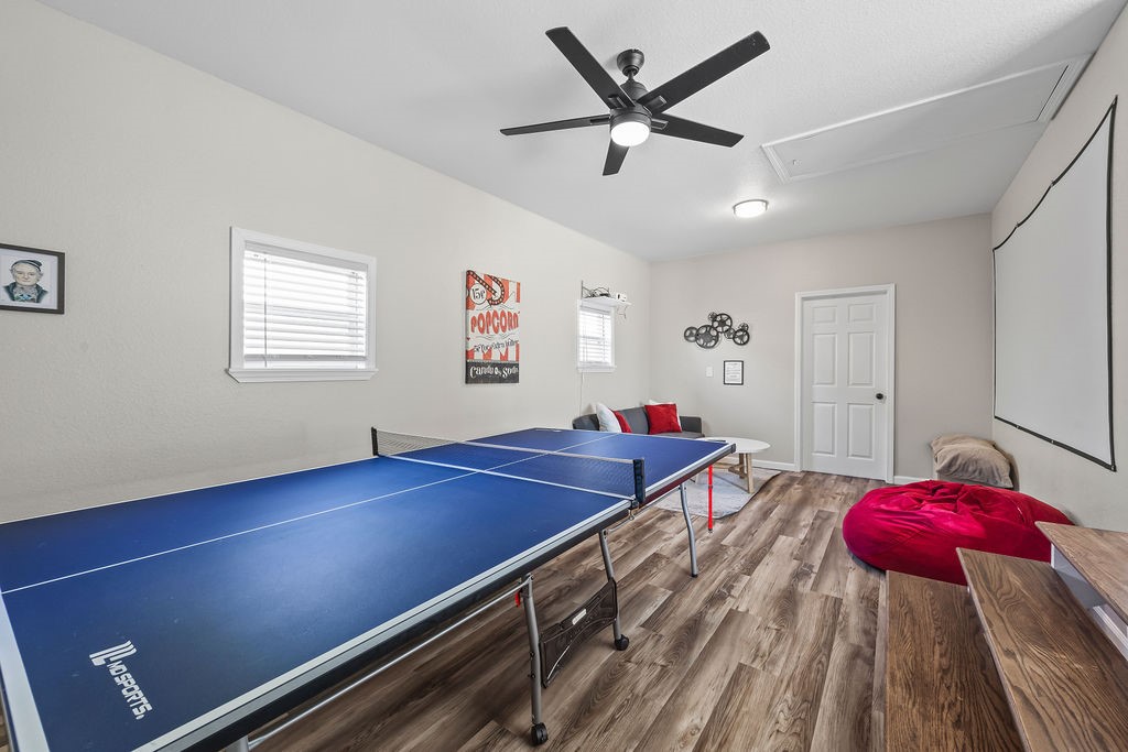 McGaugheys Orchard Add Rogers - Residential