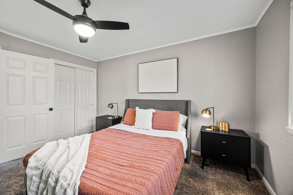 McGaugheys Orchard Add Rogers - Residential