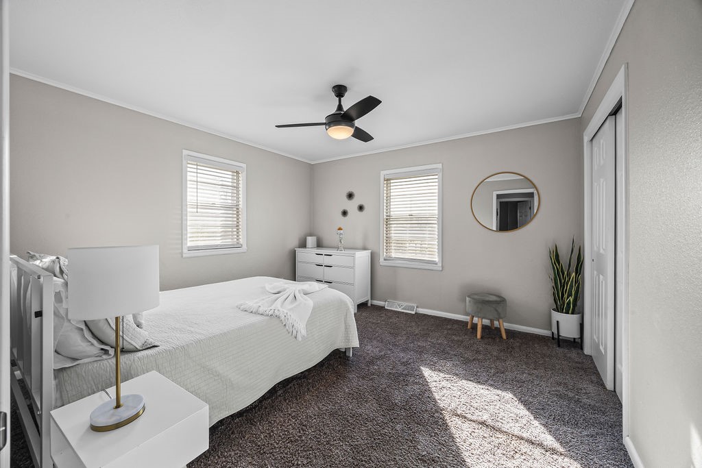 McGaugheys Orchard Add Rogers - Residential