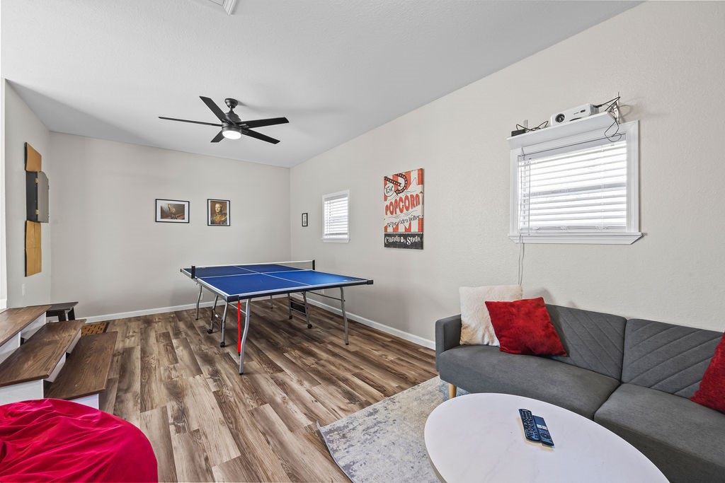 McGaugheys Orchard Add Rogers - Residential