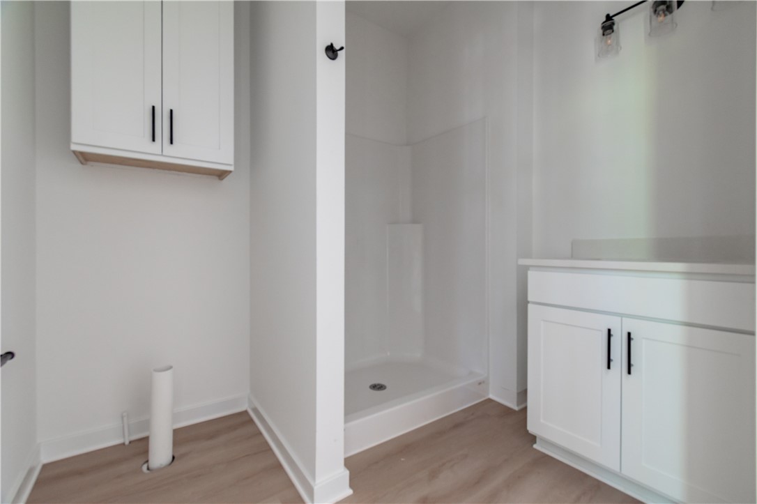 22-16-30 FAYETTEVILLE OUTLOTS - Residential