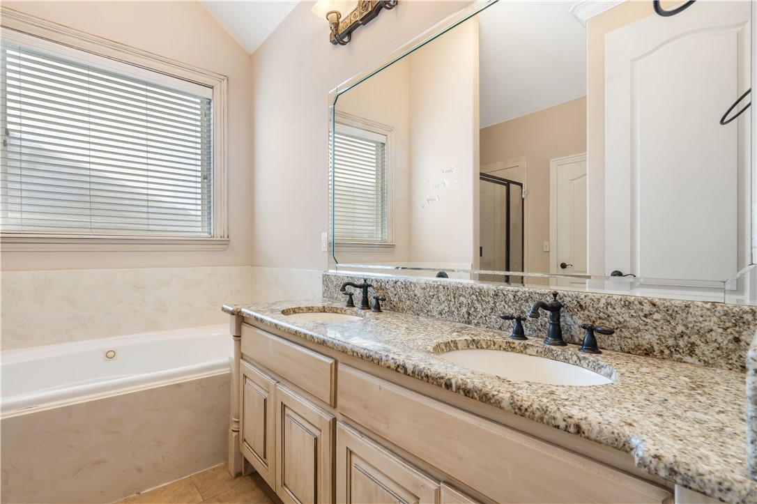 CAMDEN WAY SUB-ROGERS - Residential