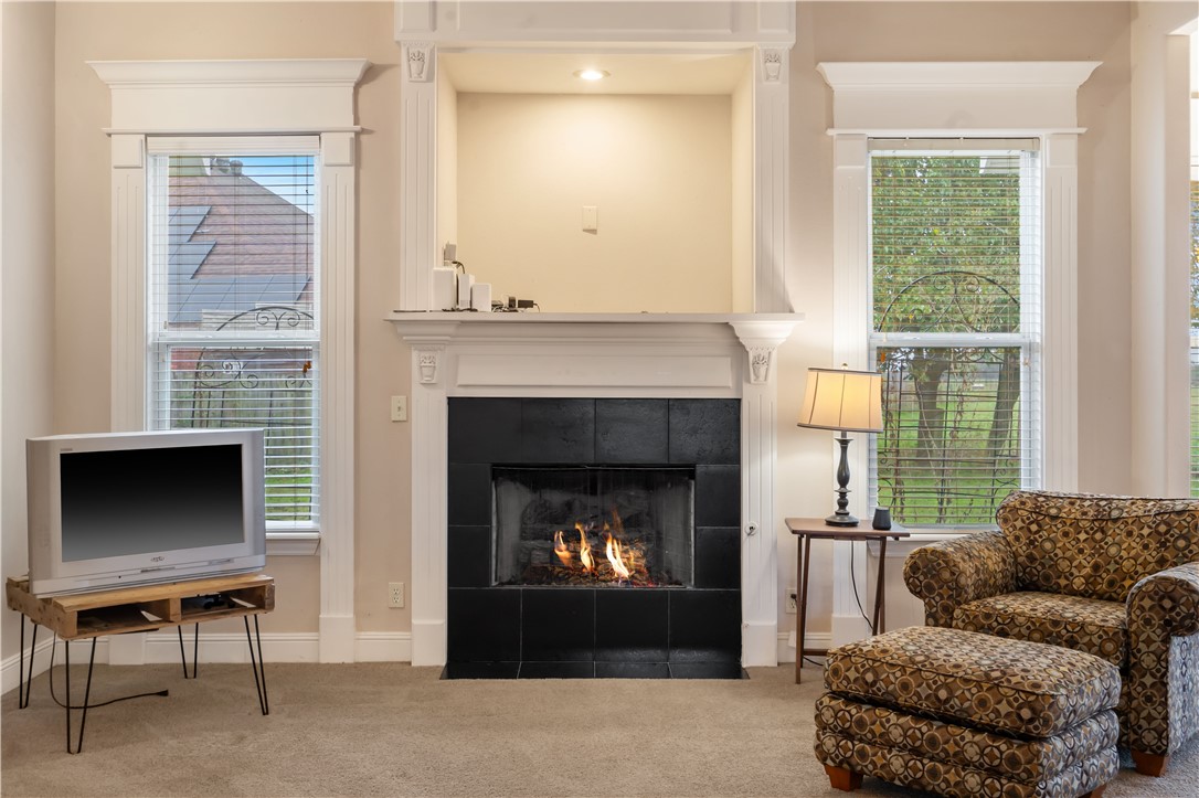 CAMDEN WAY SUB-ROGERS - Residential