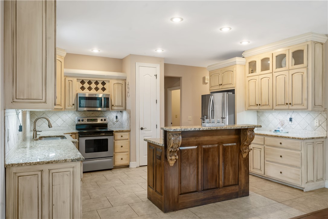 CAMDEN WAY SUB-ROGERS - Residential