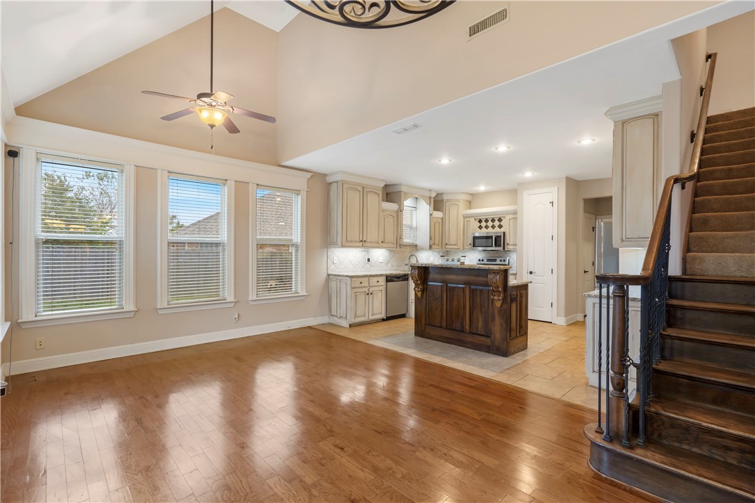 CAMDEN WAY SUB-ROGERS - Residential