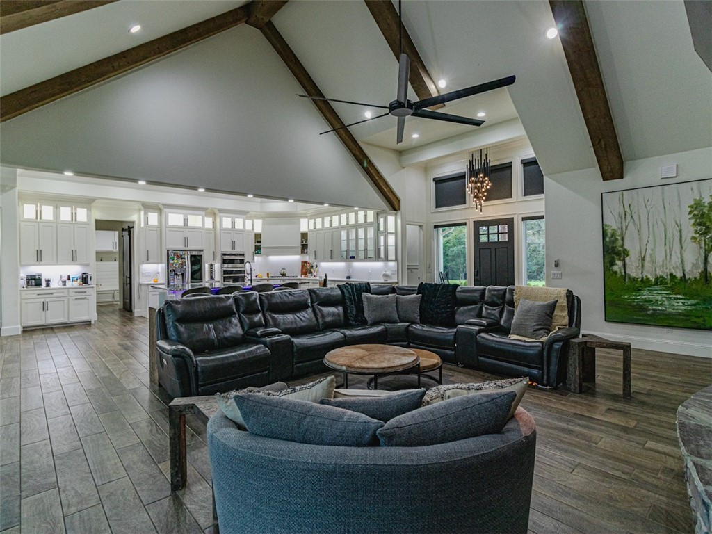 16-20-31-RURAL - Residential