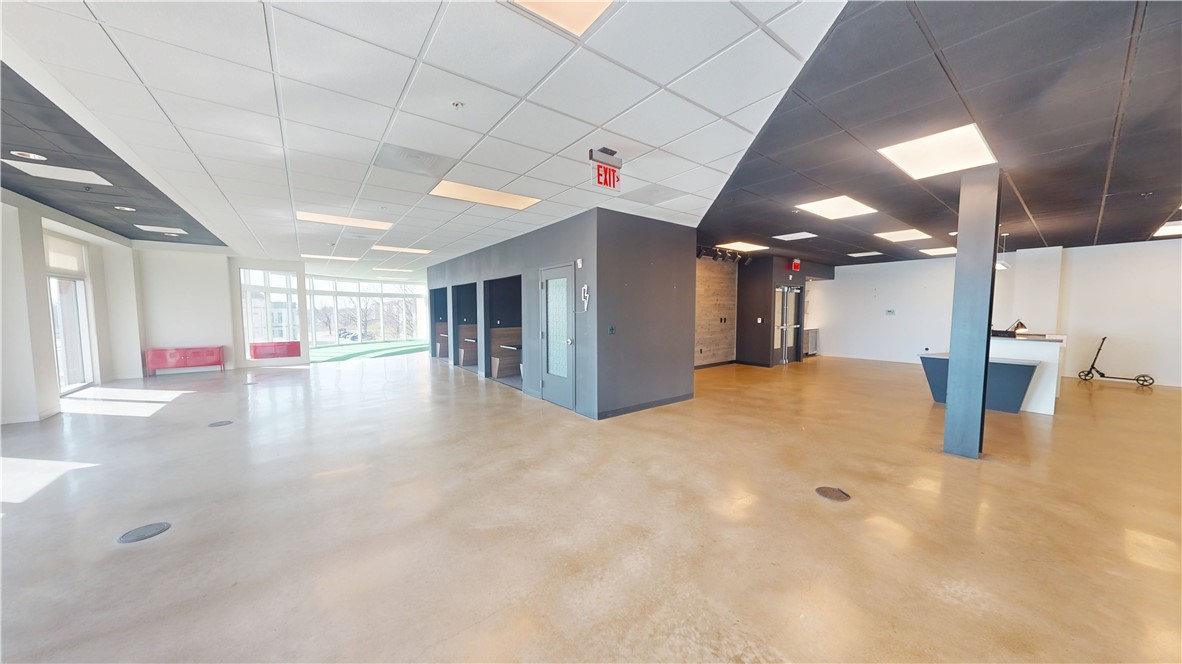 Pinnacle Hills Ph 1 Rogers - Commercial Lease