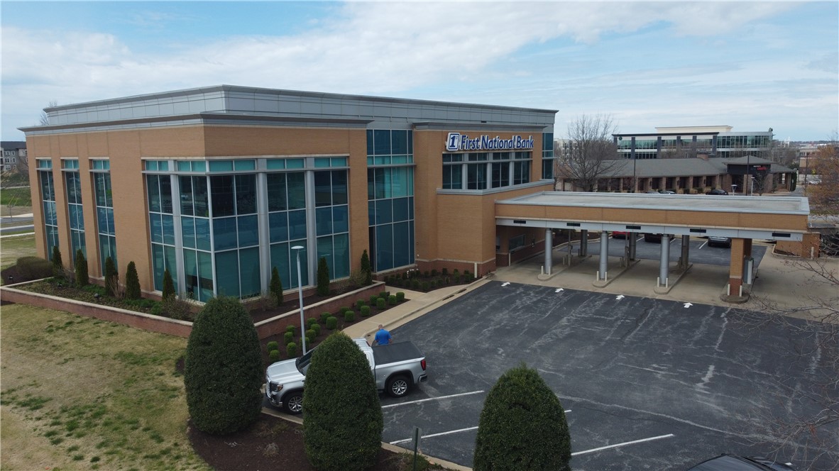 Pinnacle Hills Ph 1 Rogers - Commercial Lease