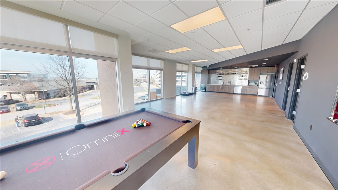 Pinnacle Hills Ph 1 Rogers - Commercial Lease