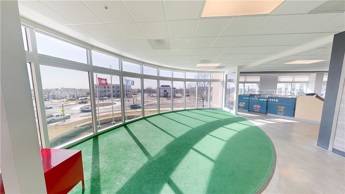 Pinnacle Hills Ph 1 Rogers - Commercial Lease