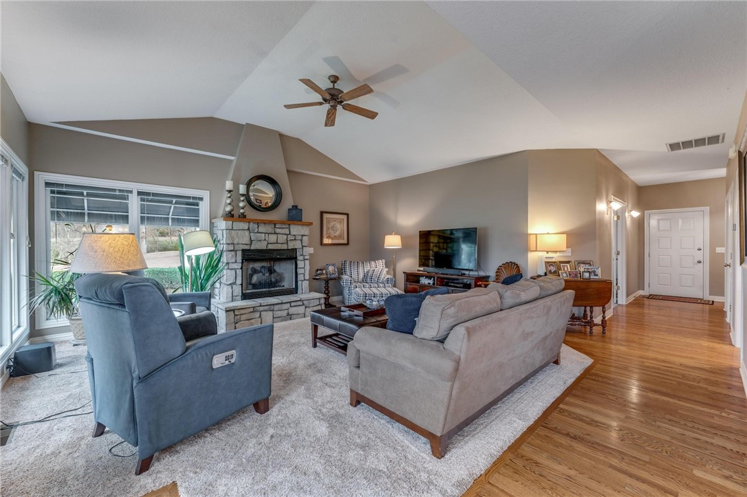 Lundy Sub Bvv - Residential