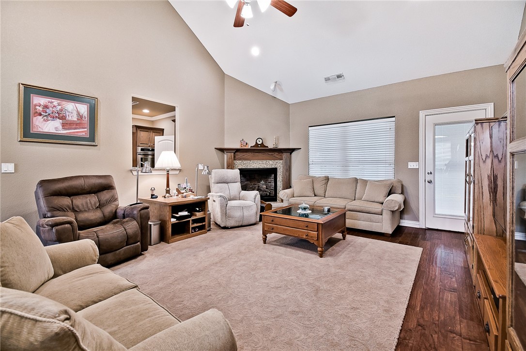 Har-Ber Meadows Ph Xx - Residential