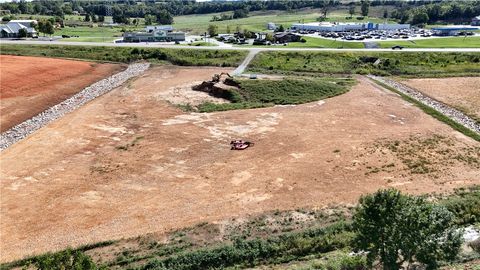 Photo of 003 Hwy. 412, Huntsville, AR 72740 (MLS # 1323475)