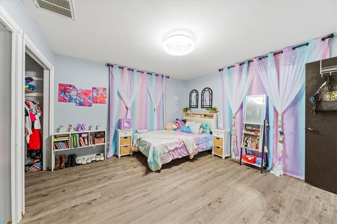 Valley View IV - Residential