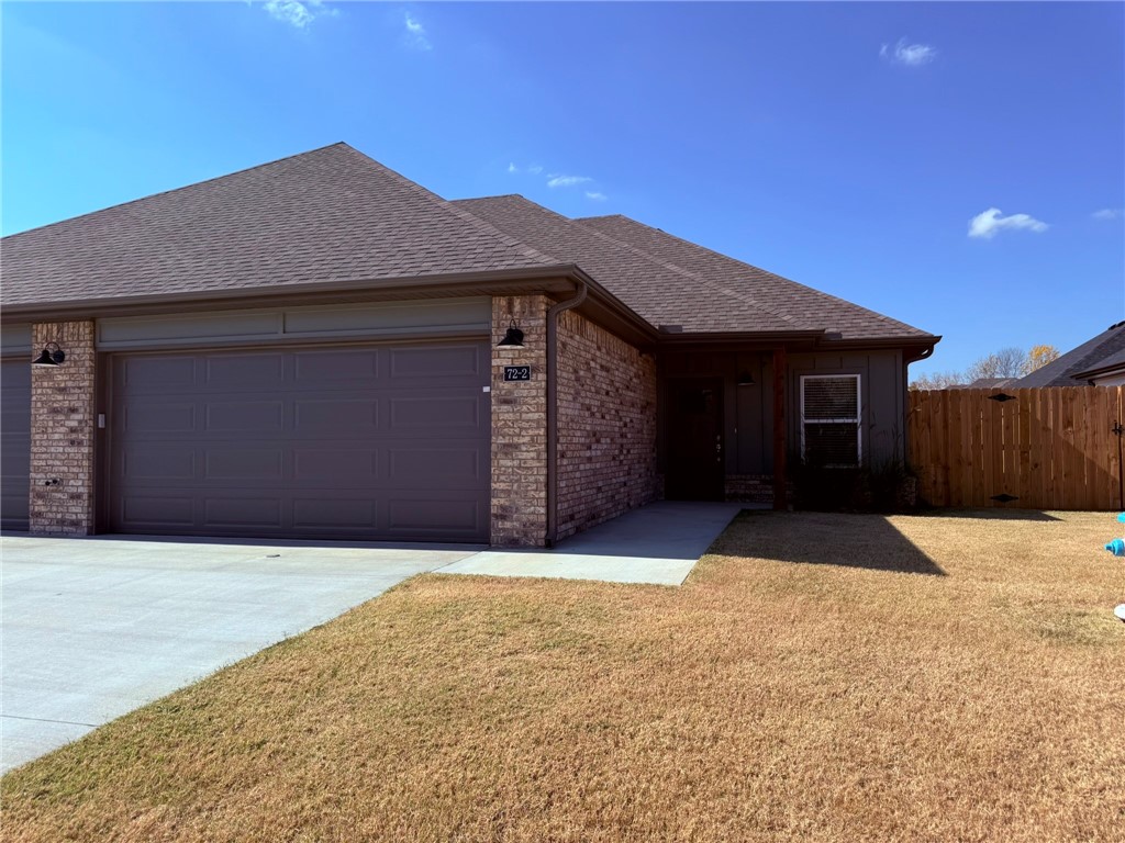 1 MONTH FREE with 12 month lease. New construction duplex in Farmington. 3 bedroom 2 bath. Large open living area. Kitchen features quartz counters and stainless appliances included refrigerator and over the range microwave. Primary bedroom has double sink and large walk in closet. Covered patio and fence yard. Washer and dryer included. Lawncare is included. Pets negotiable with pet deposit and additional pet rent.