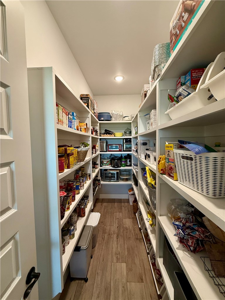 STR 24,19,32 HIGHFILL - Residential