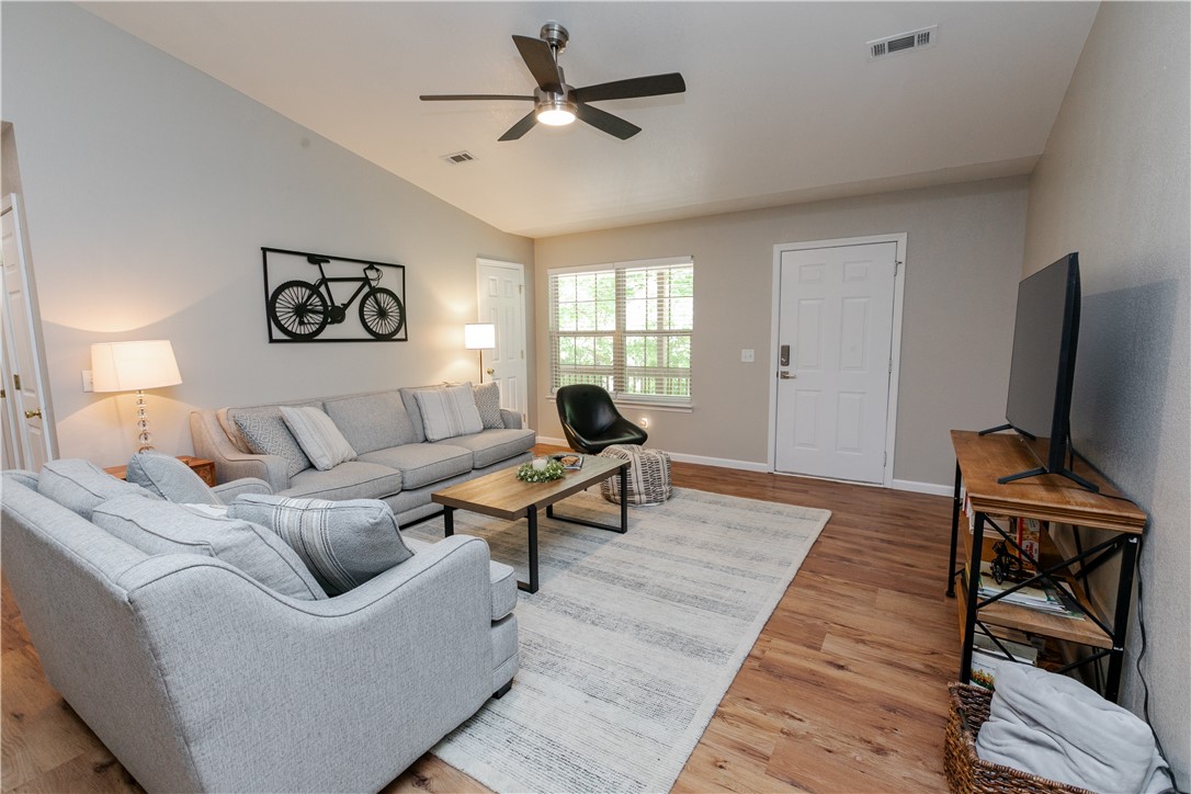 Pembroke - Residential