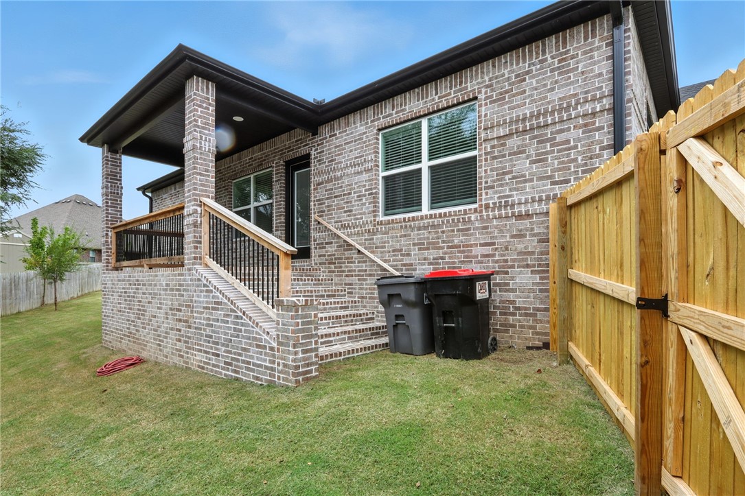 Charleston Park At Legendary Pud Springd - Residential