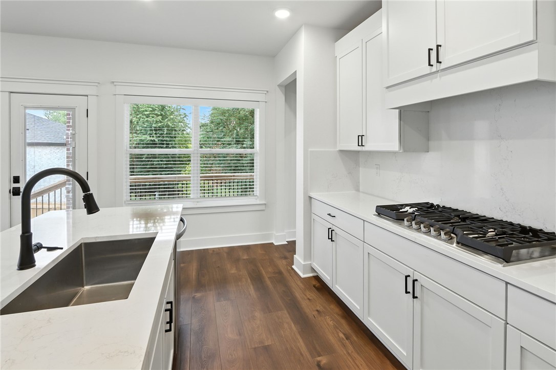 Charleston Park At Legendary Pud Springd - Residential