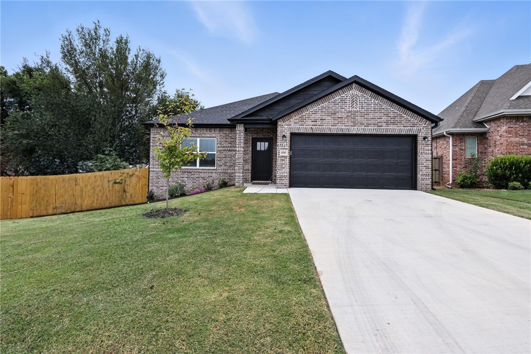 Charleston Park At Legendary Pud Springd - Residential