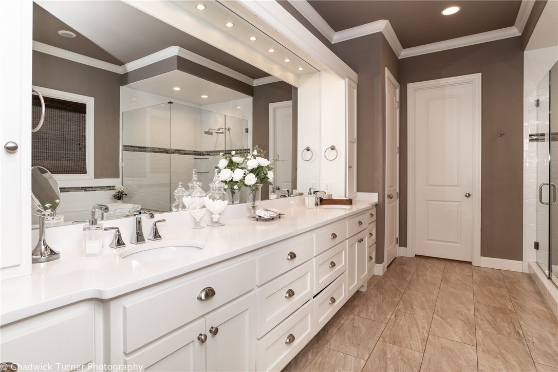 Shadow Valley - Residential