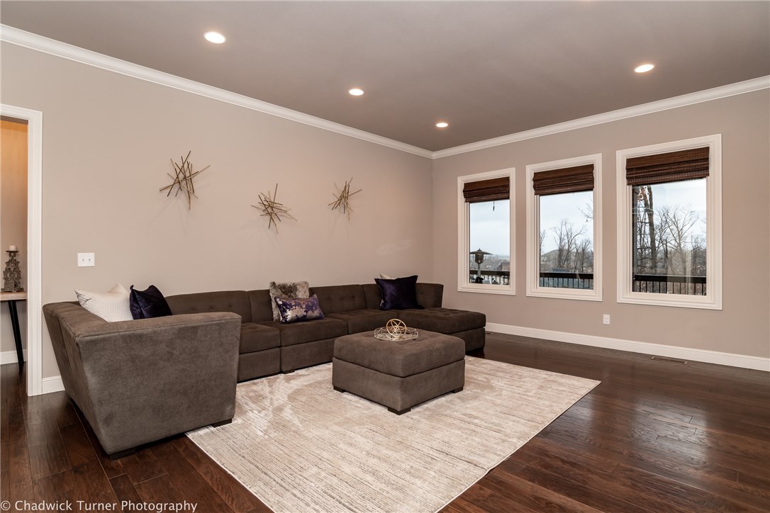 Shadow Valley - Residential