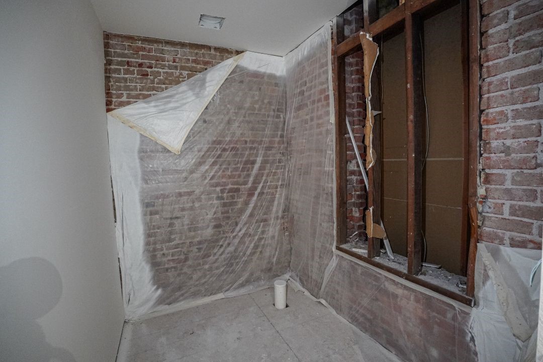 Gravette Orig Gravette - Commercial Lease