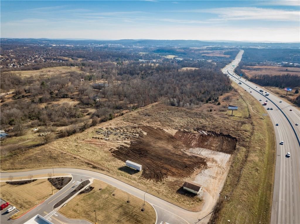 Springdale Outlots - Commercial Sale