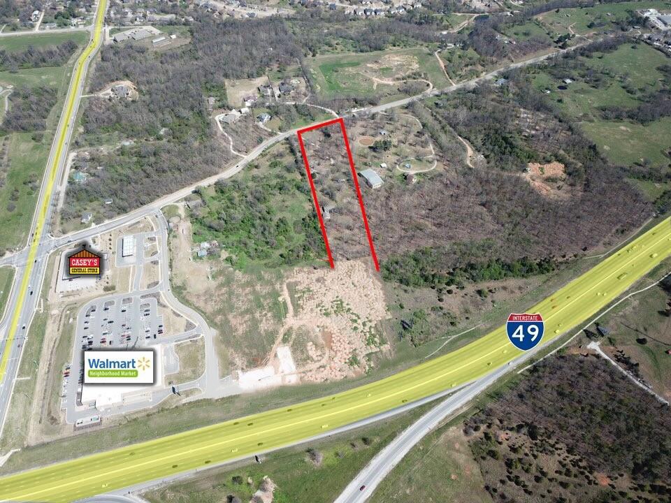 Springdale Outlots - Commercial Sale